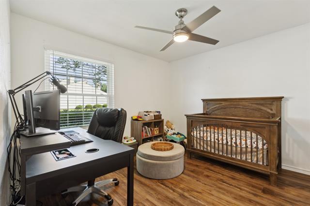 Photo - 724 Creekwood Ct