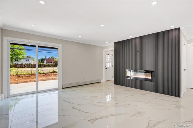 Photo - 12 Woodcock Ln