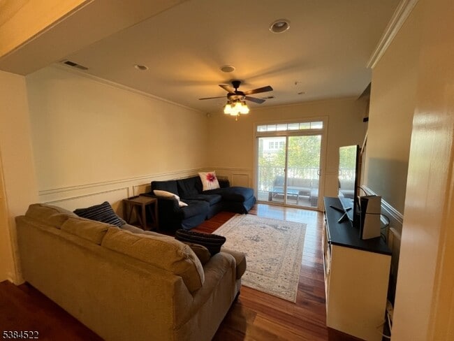 Photo - 116 River Place