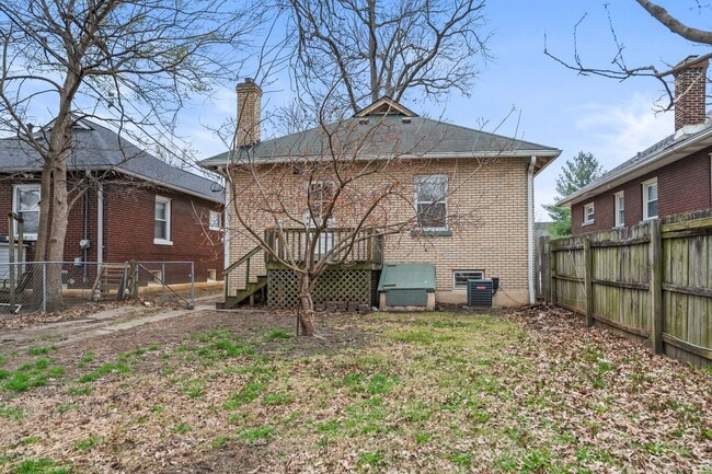 Photo - Spacious 1 Bed 1 Bath House off of Eastern Parkway