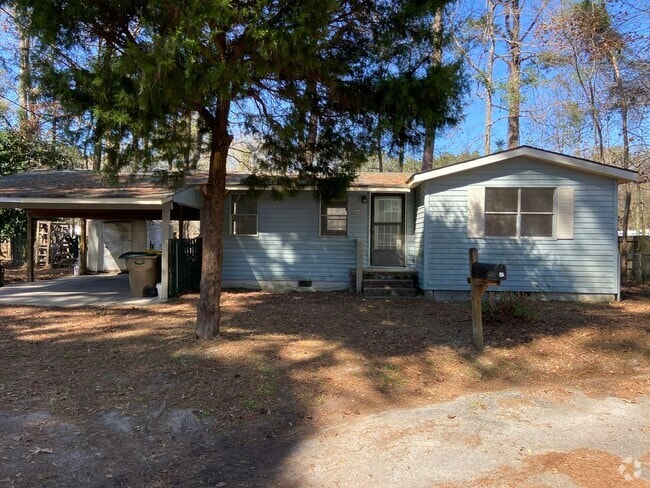 Building Photo - 66 Holly Hill Dr Rental