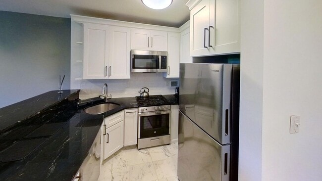 Photo - 2939 Van Ness St NW Townhome