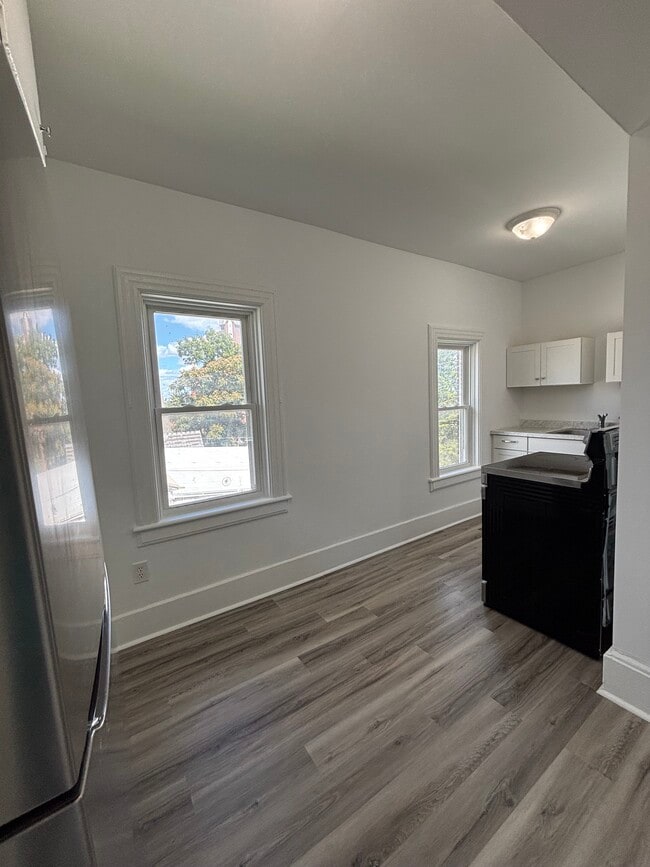 Photo - 718 Aetna St Unit 718 Aetna