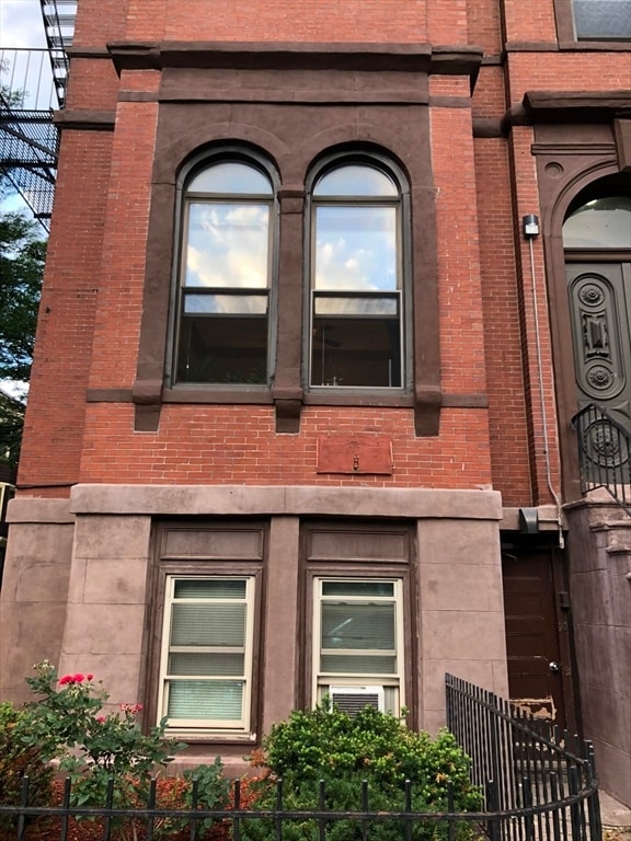 Photo - 14 Monument Sq Unit 1-1