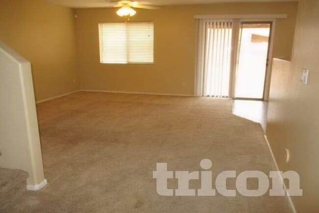 Photo - 3315 W Fraktur Rd