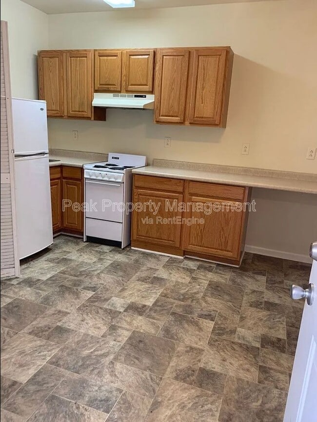 Photo - 6 W Main St Unidad 1106 1108