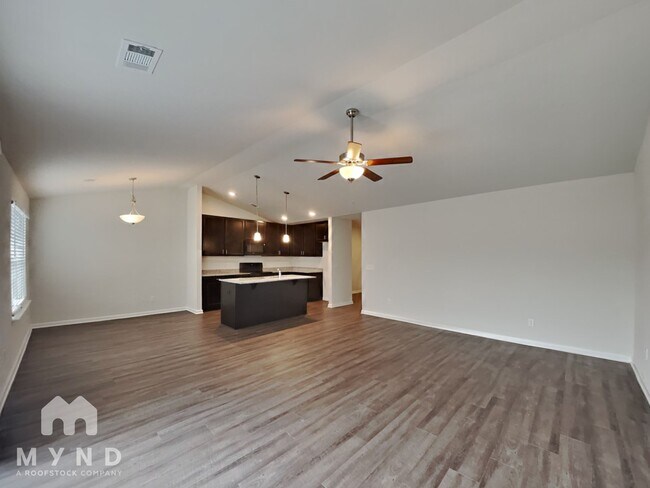 Photo - 101 Allen Ct