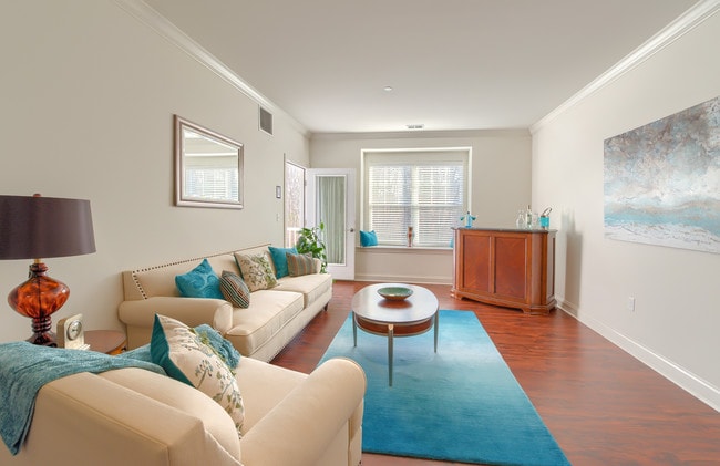 Taylor Woods Apartment Homes