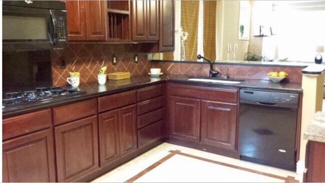 Photo - 4122-4124 S. Grand Unit 4124