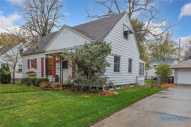 Photo - 3909 Stannard Dr