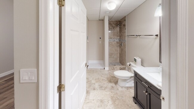 Photo - Great location! 3 bedroom/ 2 bath at University Towers - Ready for immediate move in! Unit 104