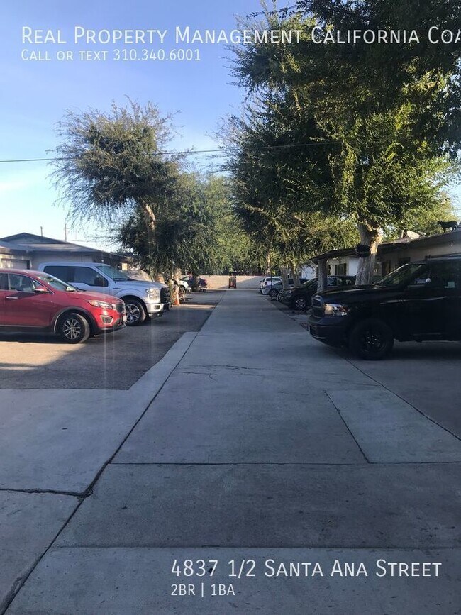 Available Now !!! Newly Remodeled 2 Bedro... Rental For Rent in Bell