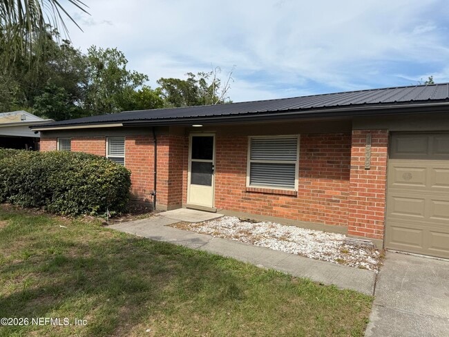 Building Photo - 7539 Walden Rd