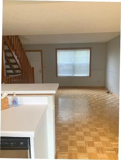 Photo - 5125 Singleton Dr