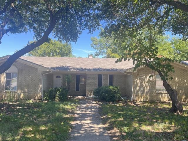 Photo - 575 Manco Rd