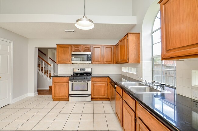 Photo - 1206 Green Knoll Dr