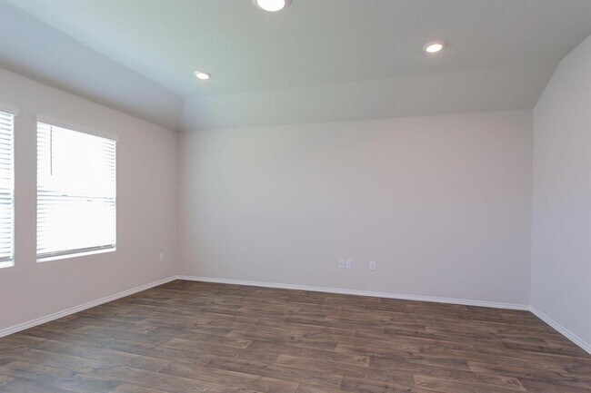 Photo - 6009 Ronee Leah Dr
