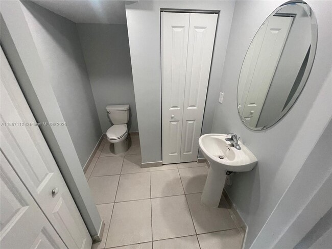 Photo - 395 NE 211th Terrace