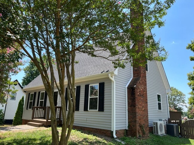 Photo - Completely Remodeled 4-Bedroom, 2.5-Bathroom Home