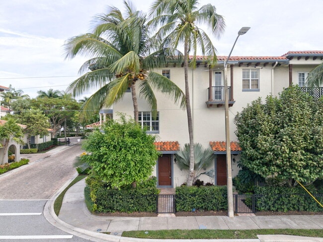 Building Photo - 1635 N Federal Hwy