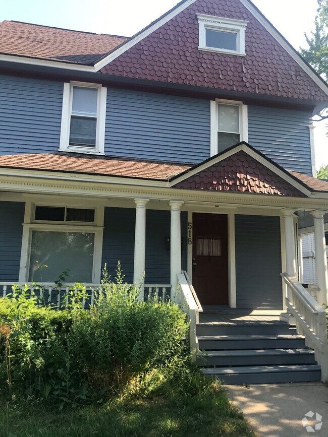 Building Photo - 518 Washtenaw Ave Unit 518-2 Washtenaw Rental