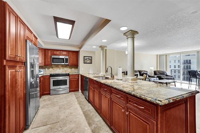 Photo - 1149 Hillsboro Mile Unit 904