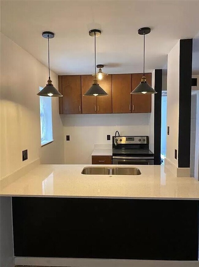 Photo - 9520 Royal Ln House