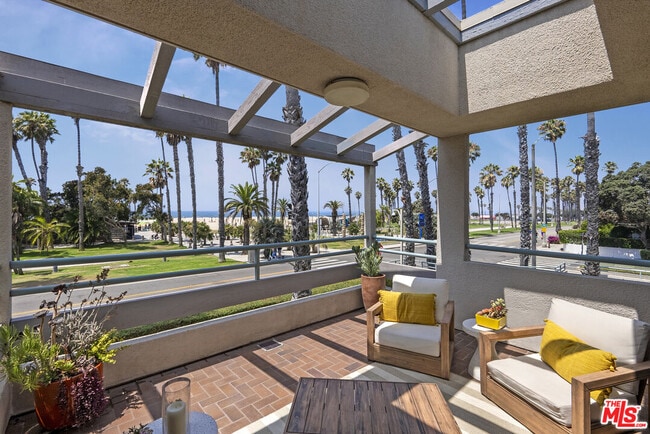 10 Ocean Park Blvd Unit 1