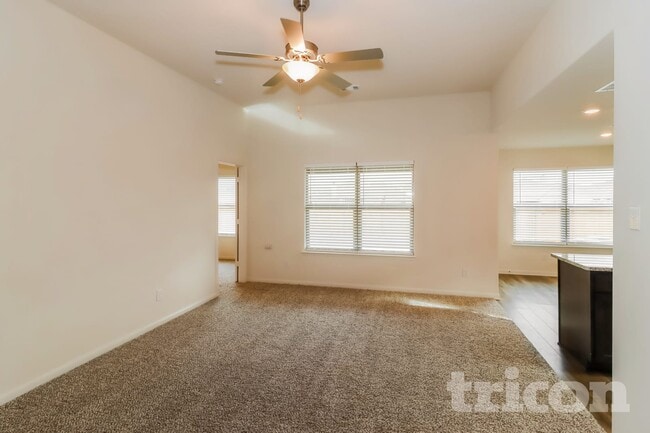 Photo - 204 Micah Ln