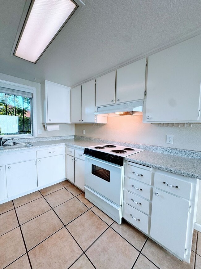 Photo - Adorable 2 bedroom 1 Bath Unit for Rent