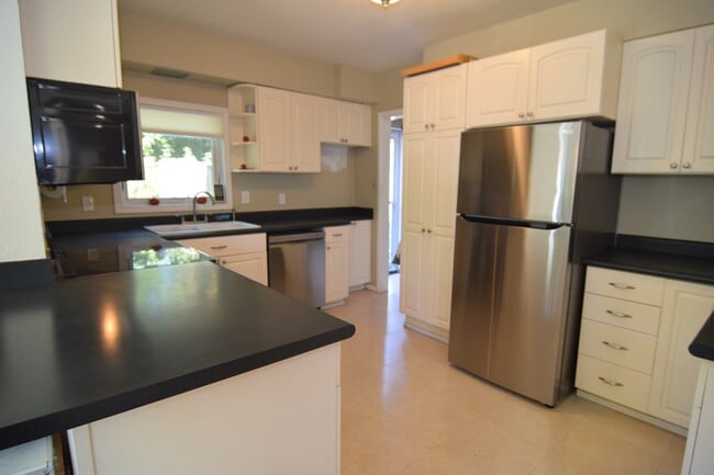 Photo - 4304 SE 30th Ave