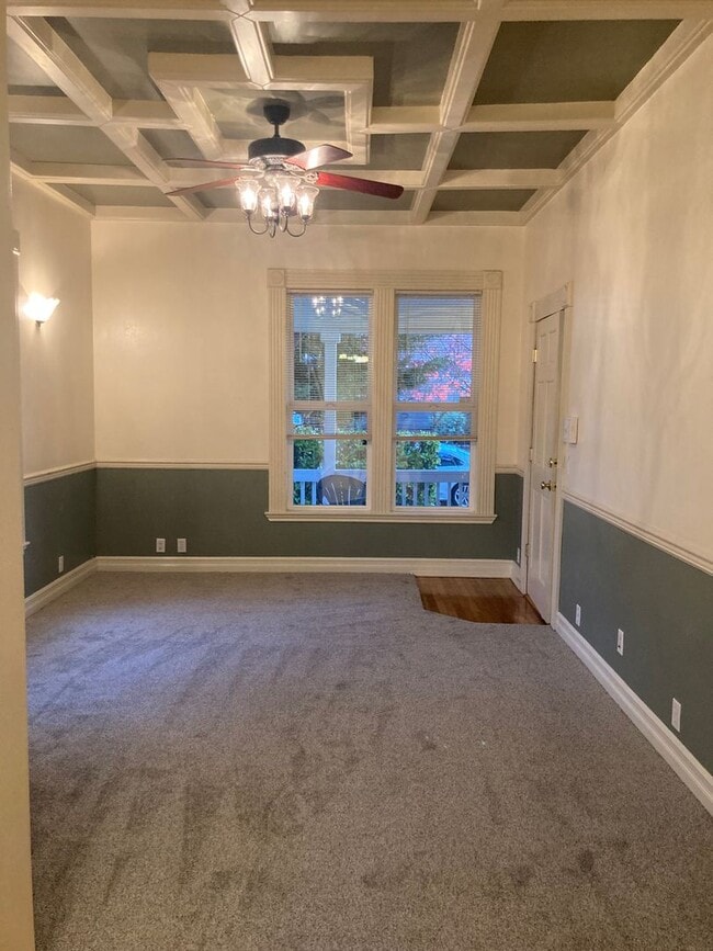 Photo - Beautiful Ground Level 1Bed/1Bath with Deck Close to Downtown Albany! Unit 1