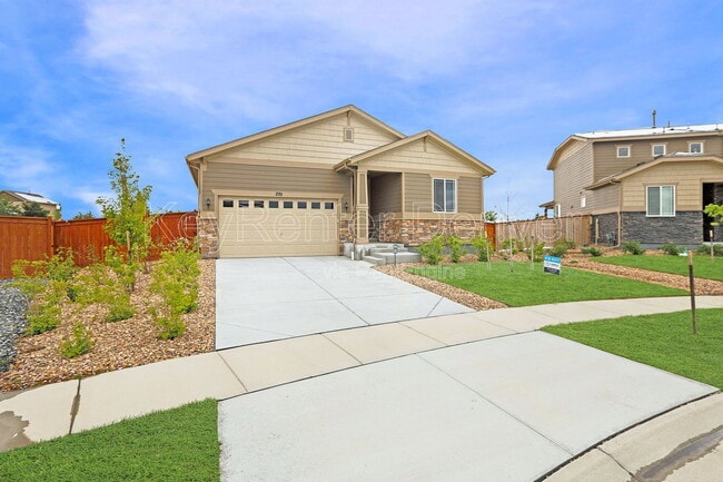 Building Photo - 270 S Langdale Ct