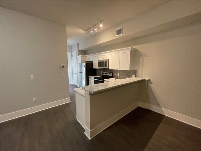 Photo - 2727 Houston Ave Unit 310