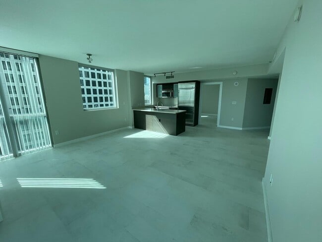 Photo - 500 Brickell Ave Unit 1602