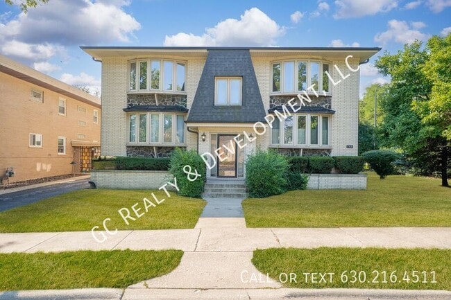 Building Photo - 1513 N La Grange Rd Unit 2W Rental