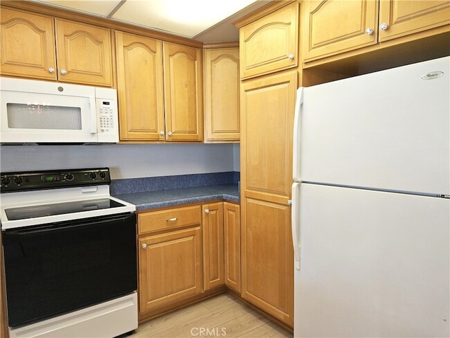 Photo - 3219 Via Carrizo Unit B