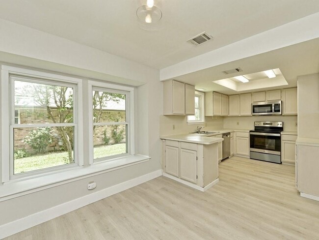 Photo - 11502 Toledo Dr