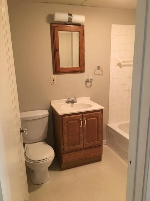 Photo - 1107 E Genesee St