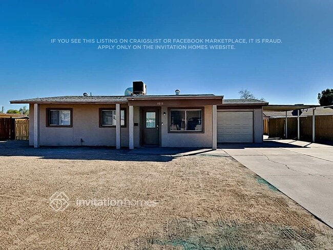 Building Photo - 3033 E Corrine Dr