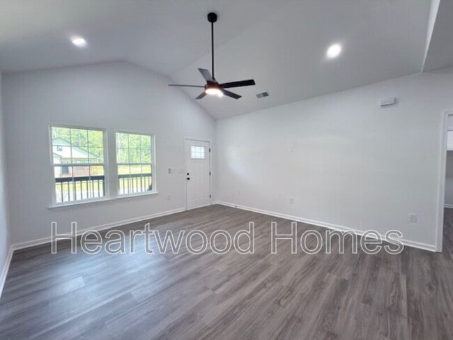 Photo - 212 Lincolnshire Blvd