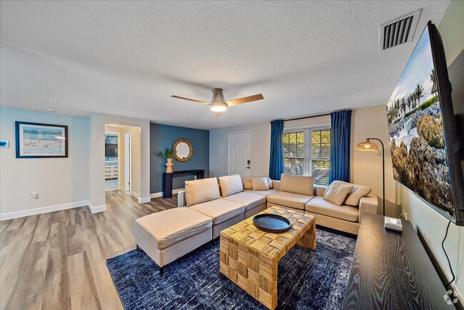 Building Photo - 3620 63rd St W Rental