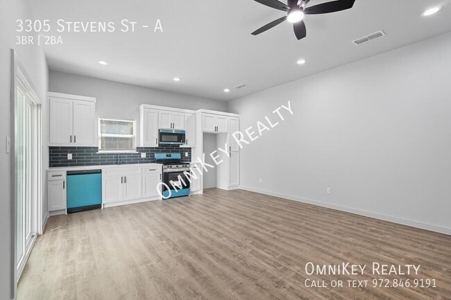 Photo - 3305 Stevens St Unit A