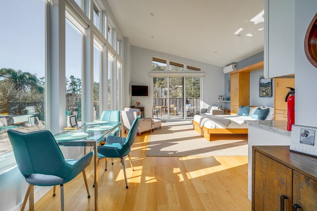 Photo - 157 Ave Portola Unidad SI ID1546001P