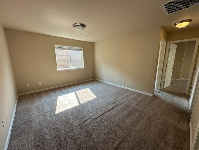 Photo - 7613 Columbia Way NE