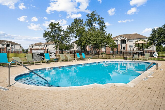 Shadow Ridge Apartments