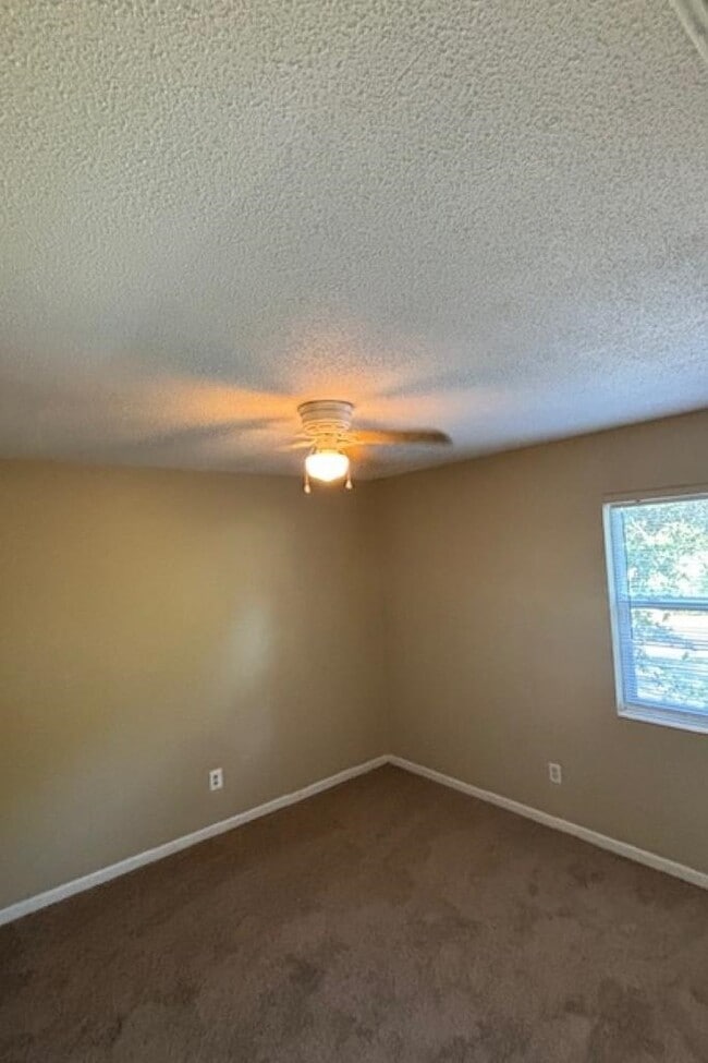 Photo - 436 Belmont Rd