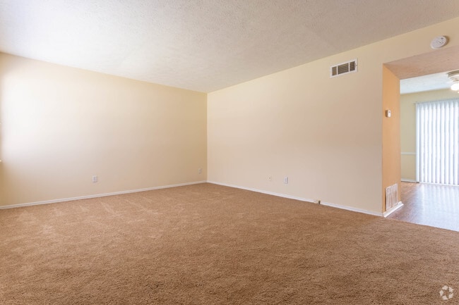 2 Bedroom LivingRm - Bullock Habersham Townhomes