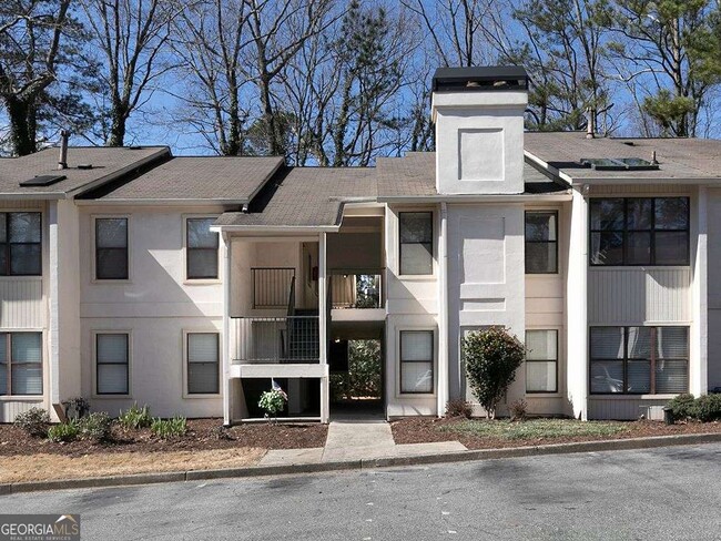 Photo - 2015 Huntingdon Chase Condo