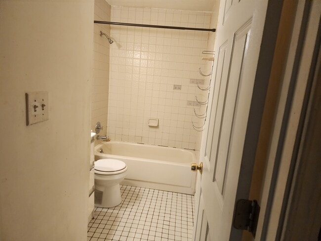 Photo - 12766 Dale St